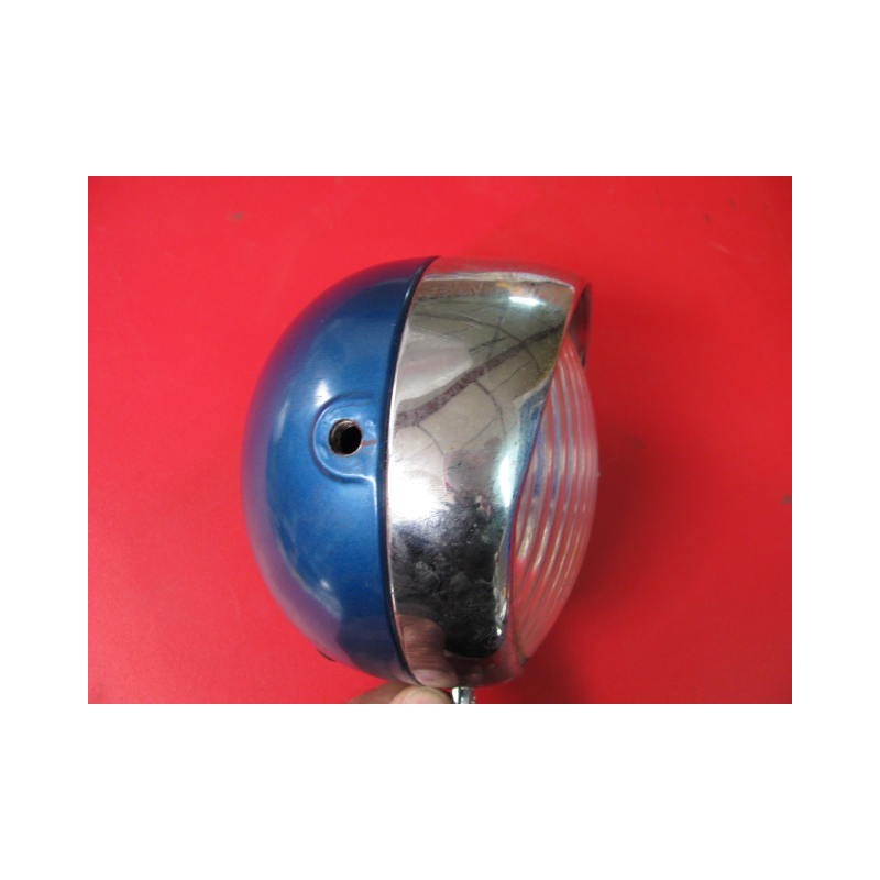 headlamp 130 mm in diameter with blue body and chrome rim adaptable to many bikes